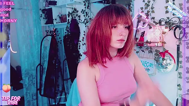 Toxic Ellies online show from January 25, 2:25 pm