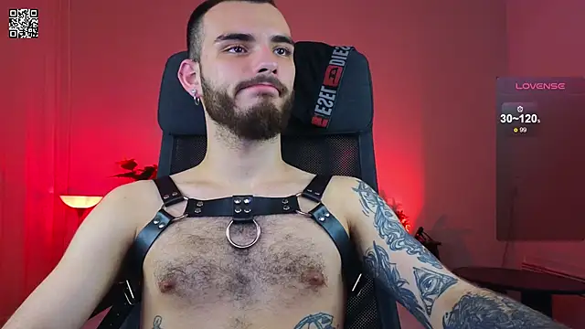 Snapshot of xteddy_bear chatting on January 11, 11:13 pm xteddy bear online show from January 11, 11:13 pm