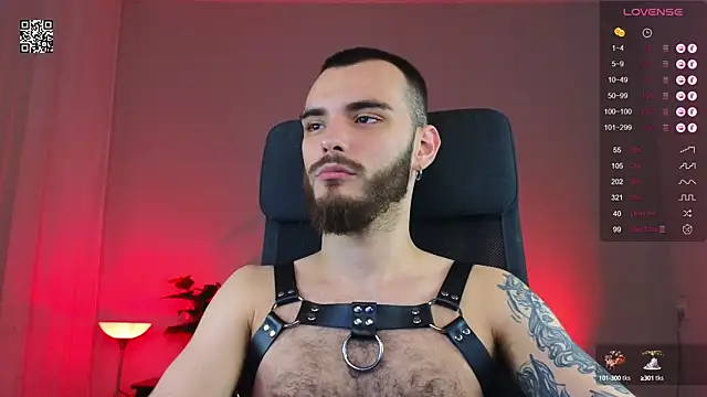 Snapshot of xteddy_bear chatting on January 12, 6:38 pm xteddy bear online show from January 12, 6:38 pm