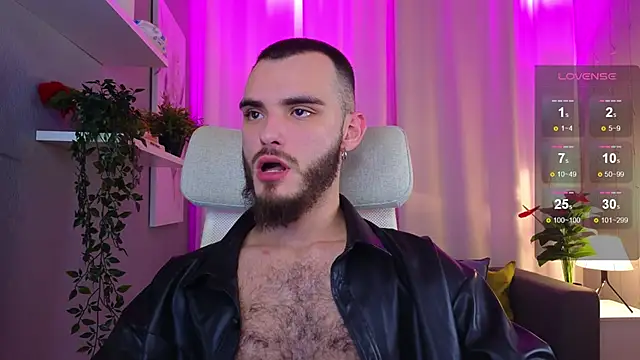 Snapshot of xteddy_bear chatting on January 22, 5:49 pm xteddy bear online show from January 22, 5:49 pm