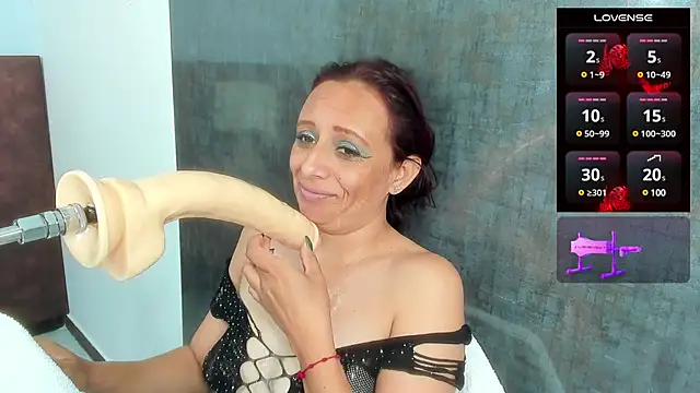 Snapshot of Issys_milf chatting on February 13, 3:24 pm Issys milf online show from February 13, 3:24 pm