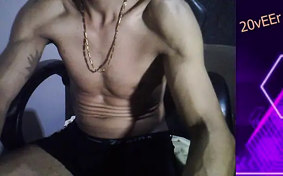 Snapshot of 20vEEr chatting on February 27, 10:53 pm 20vEEr online show from February 27, 10:53 pm