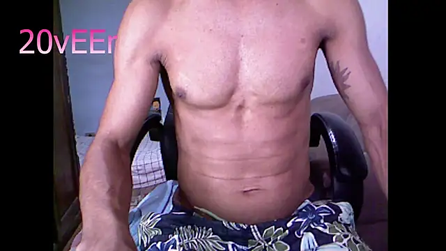 Snapshot of 20vEEr chatting on October 17, 7:38 pm 20vEEr online show from October 17, 7:38 pm