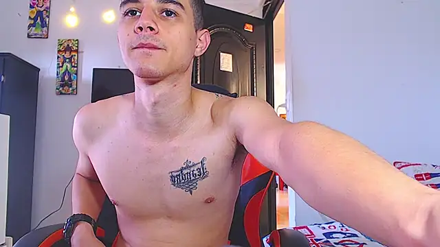 ADAM HOT online show from February 26, 1:43 pm