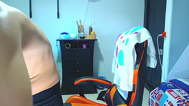 ADAM HOT online show from May 30, 10:29 pm