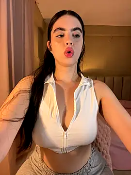 Mavi Coless online show from December 14, 12:49 am