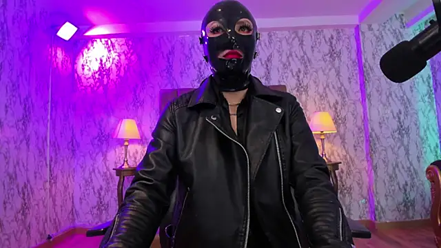 Camila Chainn online show from February 11, 8:31 pm