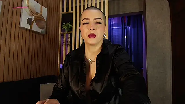 Camila Chainn online show from March 9, 6:17 am