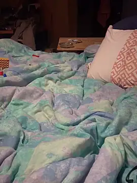 Snapshot of letscumtogherwomenonly chatting on November 17, 10:15 pm letscumtogherwomenonly online show from November 17, 10:15 pm