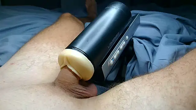 Snapshot of 28cutguy chatting on December 29, 11:50 pm 28cutguy online show from December 29, 11:50 pm