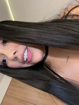 Snapshot of Sofy_Softtt chatting on August 5, 8:39 am Sofy Softtt online show from August 5, 8:39 am