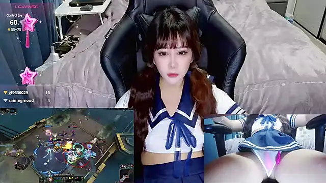 Snapshot of Angelababy001 chatting on December 8, 2:52 pm Angelababy001 online show from December 8, 2:52 pm