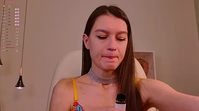 Alice  grace online show from January 31, 4:47 am