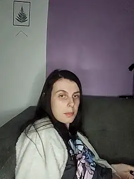 Snapshot of chachalette444 chatting on March 19, 9:05 pm chachalette444 online show from March 19, 9:05 pm