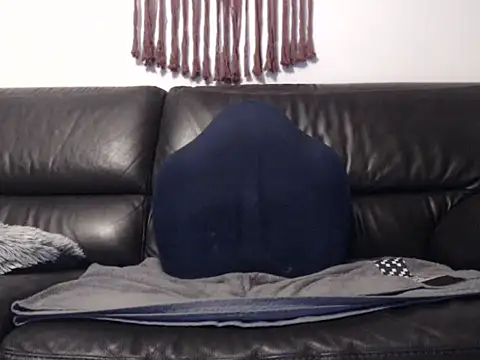 lalouette16 online show from February 28, 6:03 am