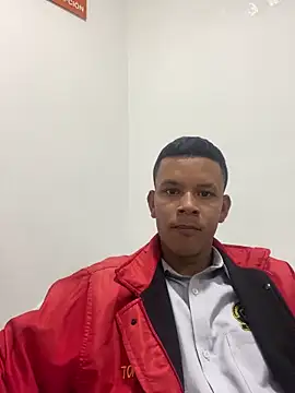 Onel9701 online show from April 18, 7:07 pm