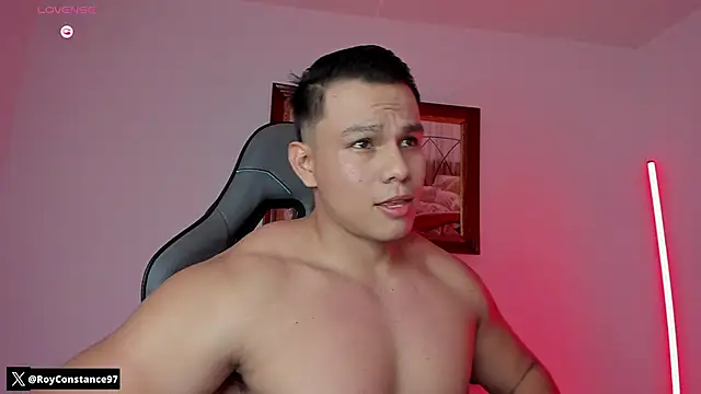 Snapshot of RoyConstance chatting on January 6, 3:10 am RoyConstance online show from January 6, 3:10 am