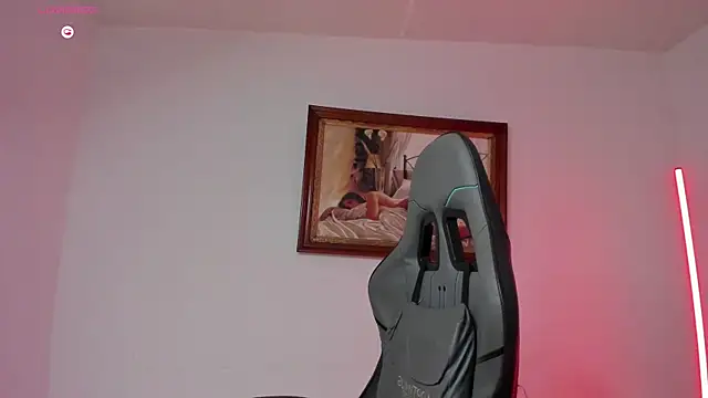 RoyConstance online show from May 30, 3:36 am