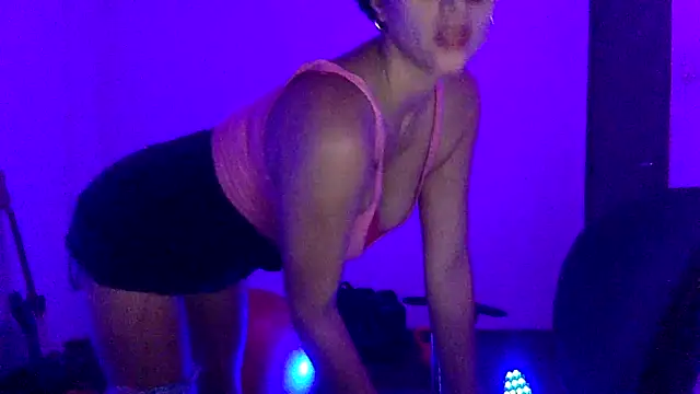 Snapshot of kidagasha chatting on March 11, 4:43 am kidagasha online show from March 11, 4:43 am