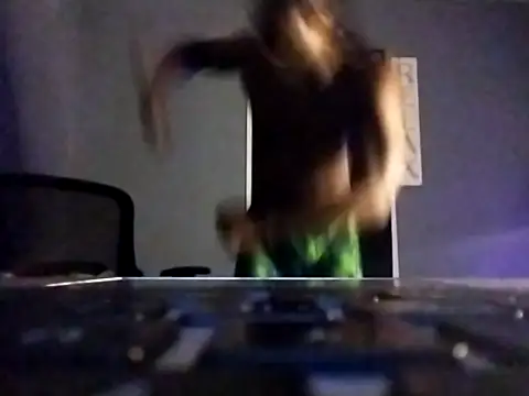 Snapshot of shomeagudtyme chatting on November 16, 2:17 am shomeagudtyme online show from November 16, 2:17 am