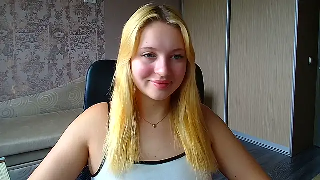 Milka kiss  online show from July 13, 7:55 am