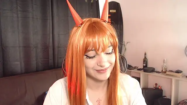 Snapshot of liz-beths chatting on November 11, 10:10 pm liz-beths online show from November 11, 10:10 pm