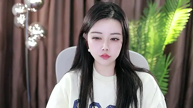 Snapshot of Qiaoqiao_ chatting on January 21, 5:20 pm Qiaoqiao online show from January 21, 5:20 pm