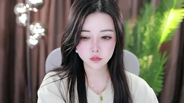 Snapshot of Qiaoqiao_ chatting on January 23, 1:24 pm Qiaoqiao online show from January 23, 1:24 pm