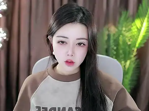 Snapshot of Qiaoqiao_ chatting on January 24, 4:39 pm Qiaoqiao online show from January 24, 4:39 pm