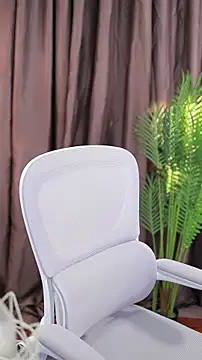 Snapshot of Qiaoqiao_ chatting on February 4, 1:38 pm Qiaoqiao online show from February 4, 1:38 pm