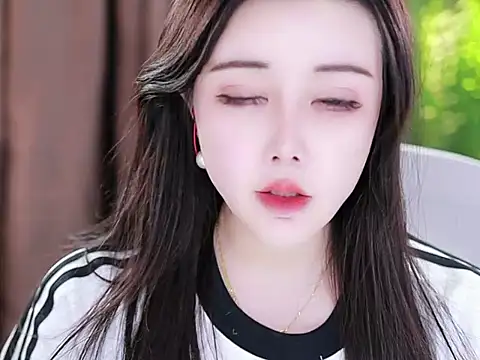 Snapshot of Qiaoqiao_ chatting on February 7, 4:35 pm Qiaoqiao online show from February 7, 4:35 pm