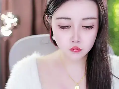 Snapshot of Qiaoqiao_ chatting on February 12, 4:44 pm Qiaoqiao online show from February 12, 4:44 pm