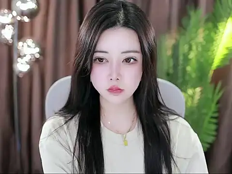 Snapshot of Qiaoqiao_ chatting on February 28, 5:04 pm Qiaoqiao online show from February 28, 5:04 pm