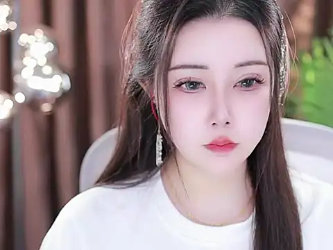 Snapshot of Qiaoqiao_ chatting on March 3, 7:10 am Qiaoqiao online show from March 3, 7:10 am