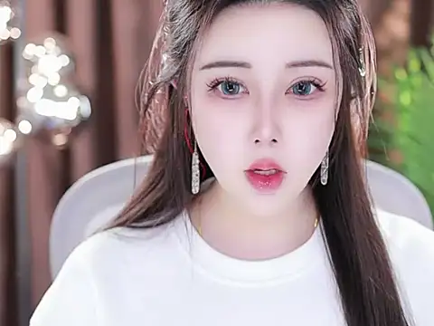 Snapshot of Qiaoqiao_ chatting on March 3, 4:14 pm Qiaoqiao online show from March 3, 4:14 pm