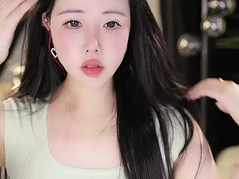 Snapshot of Qiaoqiao_ chatting on October 1, 6:19 am Qiaoqiao online show from October 1, 6:19 am