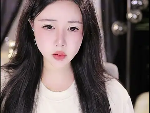 Snapshot of Qiaoqiao_ chatting on October 4, 4:27 pm Qiaoqiao online show from October 4, 4:27 pm