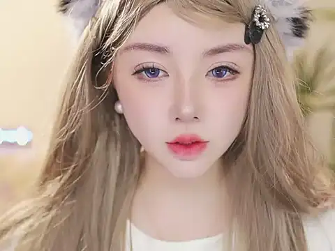 Qiaoqiao  online show from April 10, 10:09 am