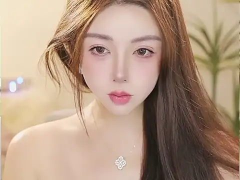 Snapshot of Qiaoqiao_ chatting on May 22, 3:17 pm Qiaoqiao online show from May 22, 3:17 pm
