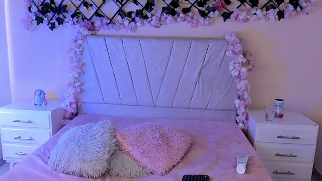 baby kaliope online show from December 12, 1:17 pm