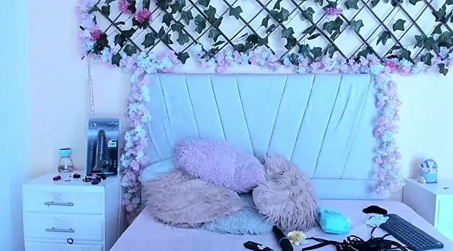 baby kaliope online show from March 15, 3:06 pm