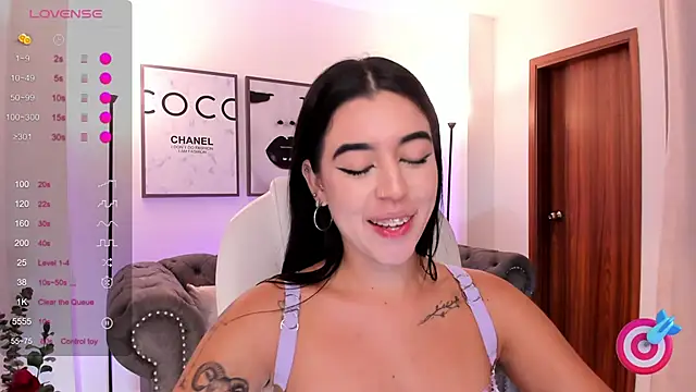 zoee jackson online show from February 22, 6:52 pm