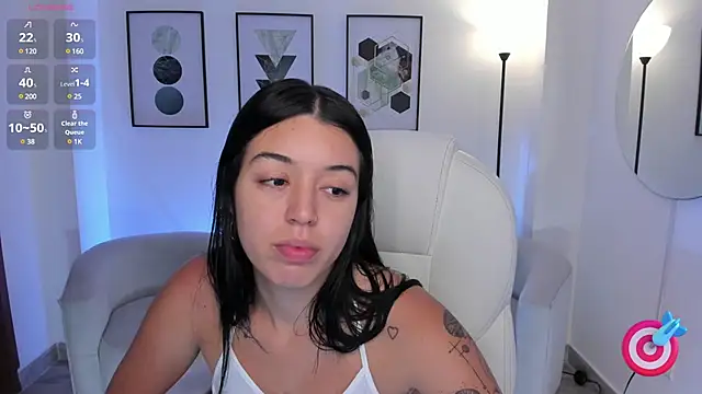 zoee jackson online show from March 15, 7:38 pm