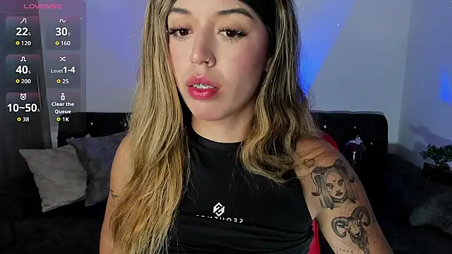 zoee jackson online show from November 5, 3:17 am