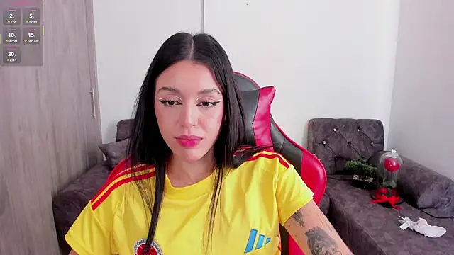 zoee jackson online show from March 26, 5:40 pm