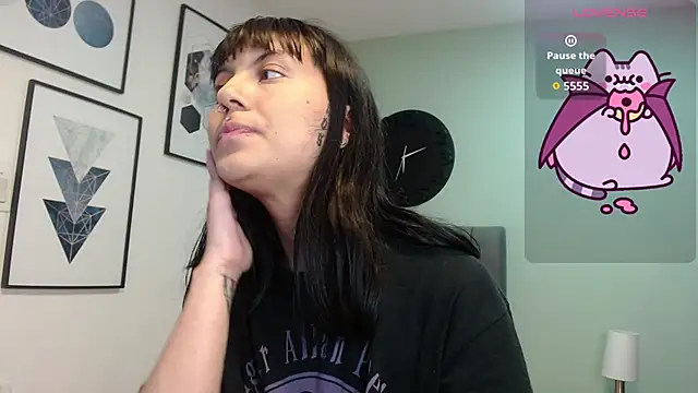 Snapshot of amy_adams1 chatting on May 19, 3:57 am amy adams1 online show from May 19, 3:57 am
