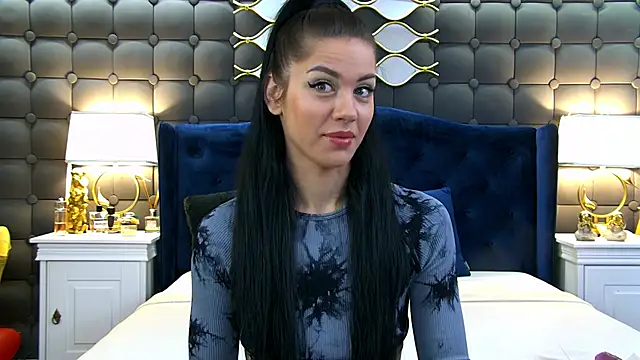 LeyaCass online show from March 15, 4:13 am