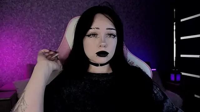 Snapshot of meowceline chatting on May 19, 1:28 pm meowceline online show from May 19, 1:28 pm
