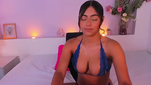 AmyBarton02 online show from December 16, 3:32 pm