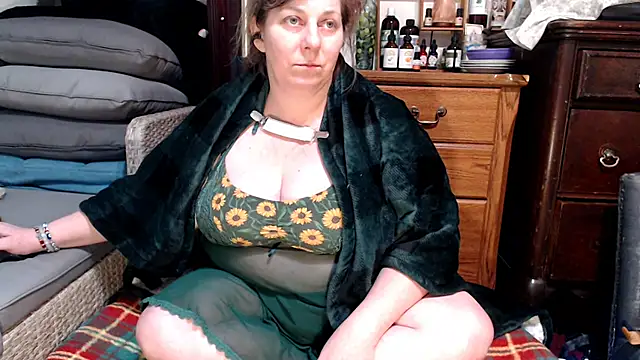 ladyscarlotta online show from February 27, 8:42 pm